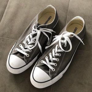 WORN ONCE Men’s grey classic converse sneakers